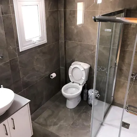 Cozy Loft 2 Appartement Ayía Nápa