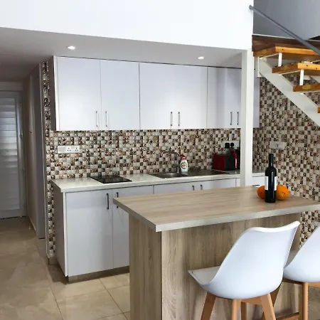 Cozy Loft 2 *